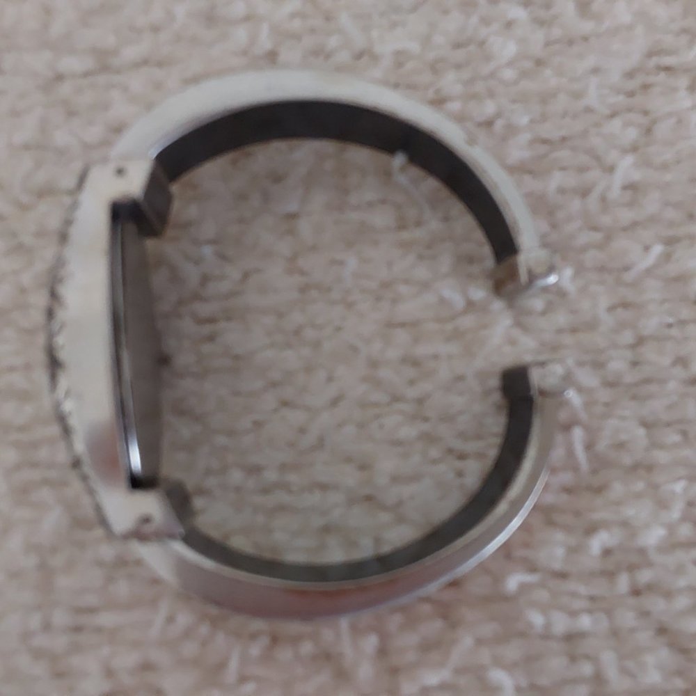 Silvertone Sw Pattern Hinged Bracelet Cuff Quartz… - image 4